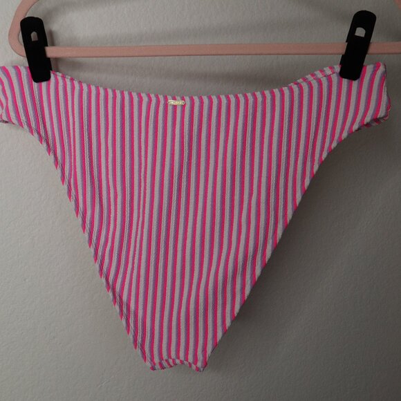 Hollister Bikini - Picture 6 of 7